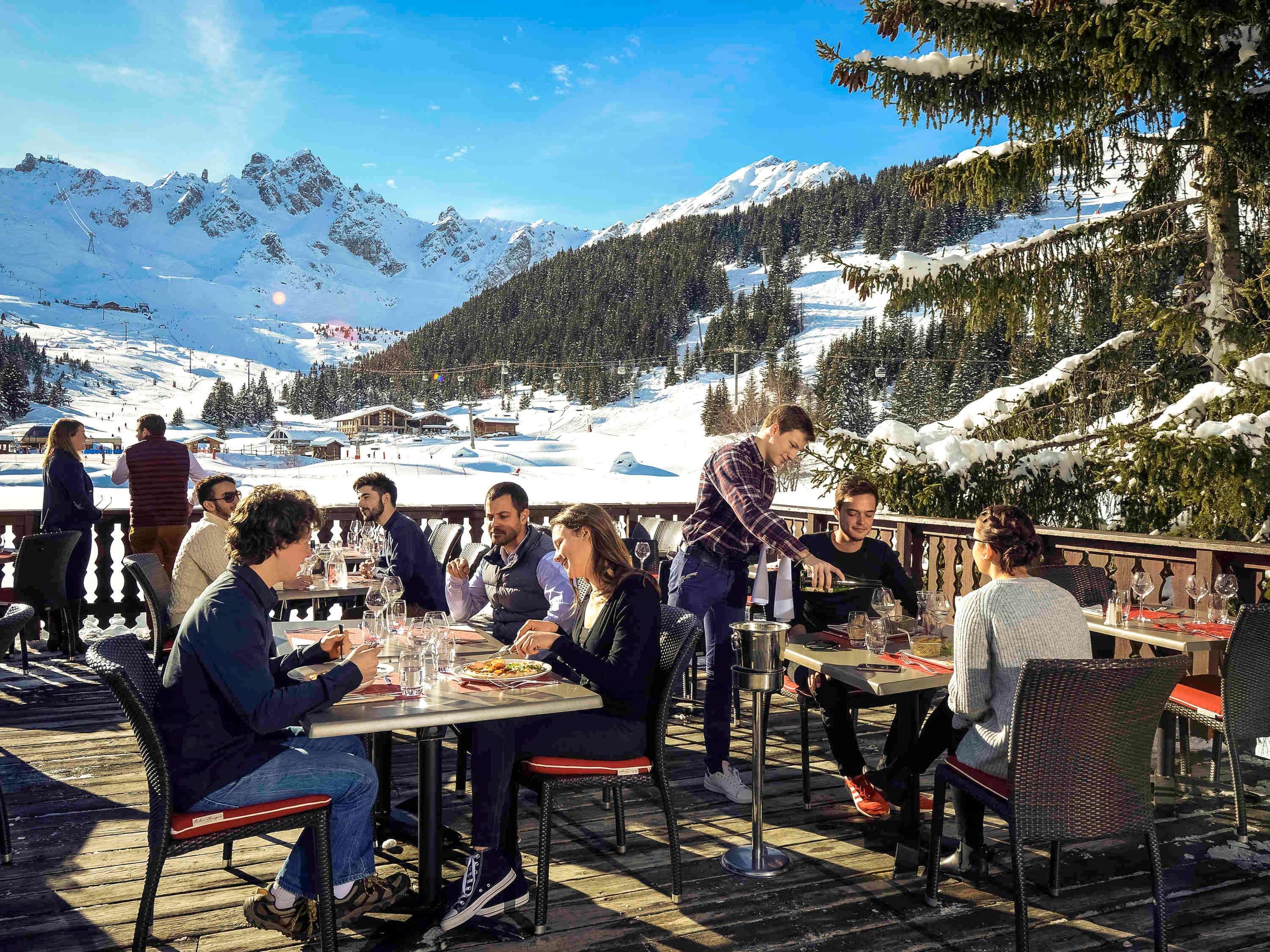 谷雪维尔1850美居酒店 外观 照片